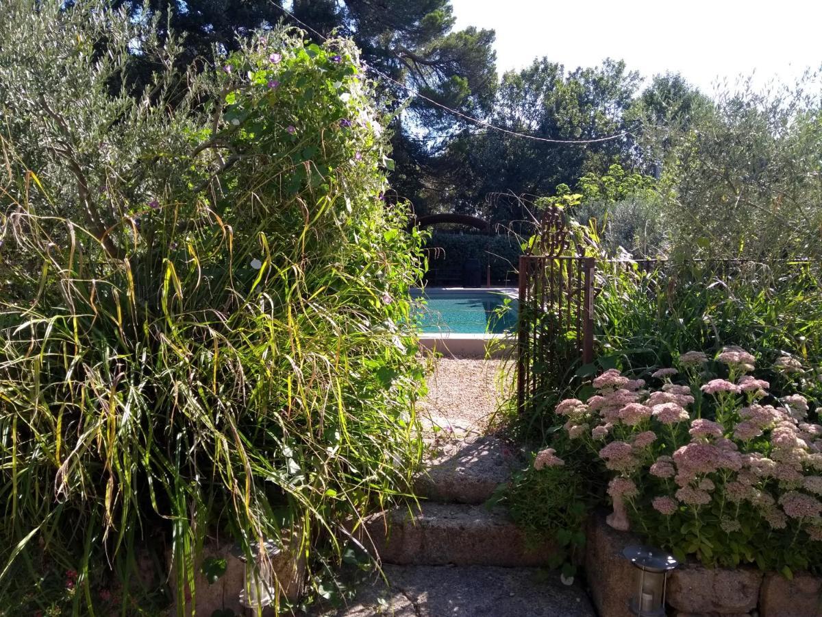 Bed and Breakfast Mas De Camejean Lambesc Exteriér fotografie
